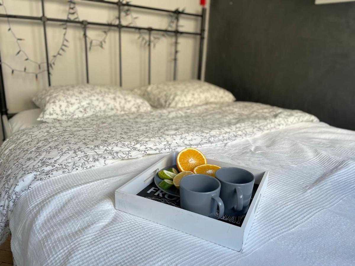 Grey Gucci Apartment City Center 바르샤바 외부 사진